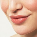 GET ATTRACTIVE LIPS NATURALLY.