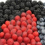 raspberries-blueberries-blackberries-20404324