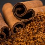 13_cinnamon_Best-Superfoods-for-Diabetics_334315220_Rtstudio-1024×683