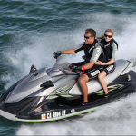 jet_ski_right